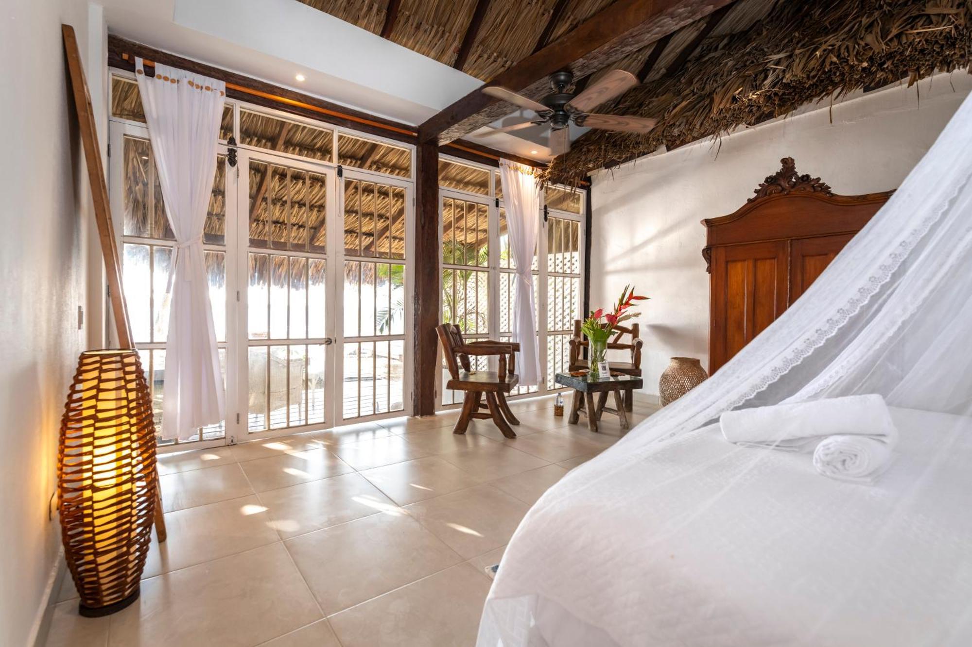 Hotel Coralina Island Isla Grande  Exterior foto
